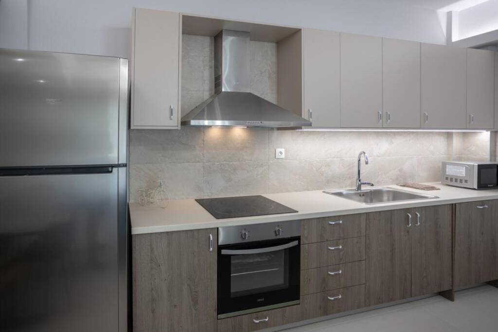 Mela Luxury Apartments Maroulás Екстериор снимка
