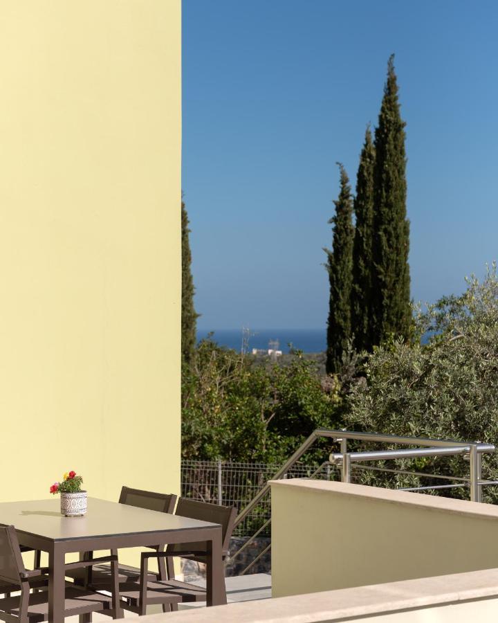 Mela Luxury Apartments Maroulás Екстериор снимка